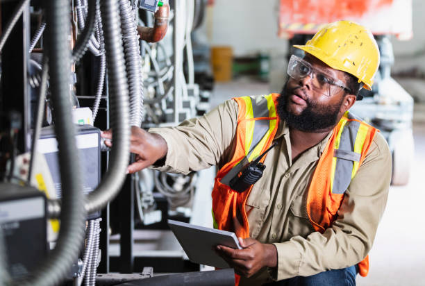 Best Emergency Electrical Repair  in Willard, OH